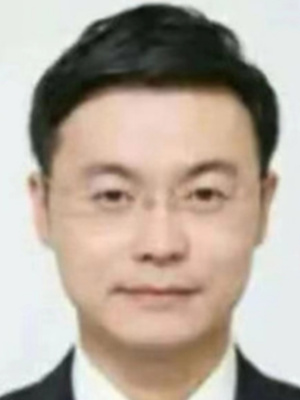 穆成林（男）<br>辽宁经济管理干部学院客座教授，辽宁省劳动人事争议研究会副会长