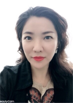 陈姿蓉（女）<br>德蓉轩文化传播（沈阳）有限公司法人